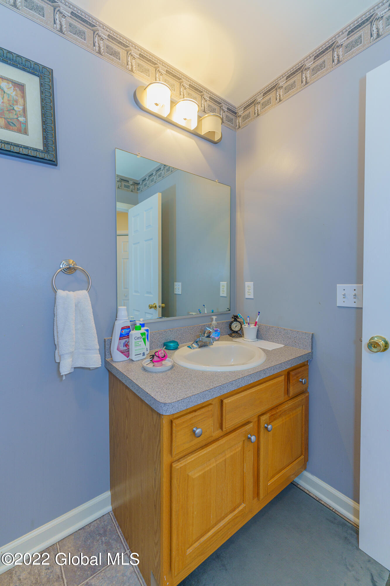 72 Blue Jay Way Rexford, NY 12148 - Photo 46 of 67 Bathroom 1