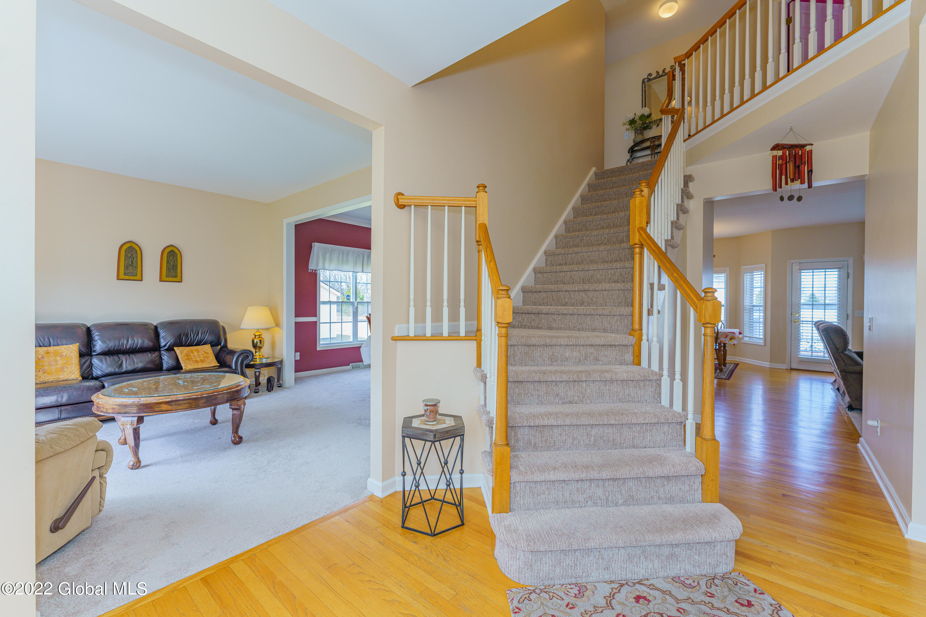 72 Blue Jay Way Rexford, NY 12148 - Photo 6 of 67 1 entryway 2