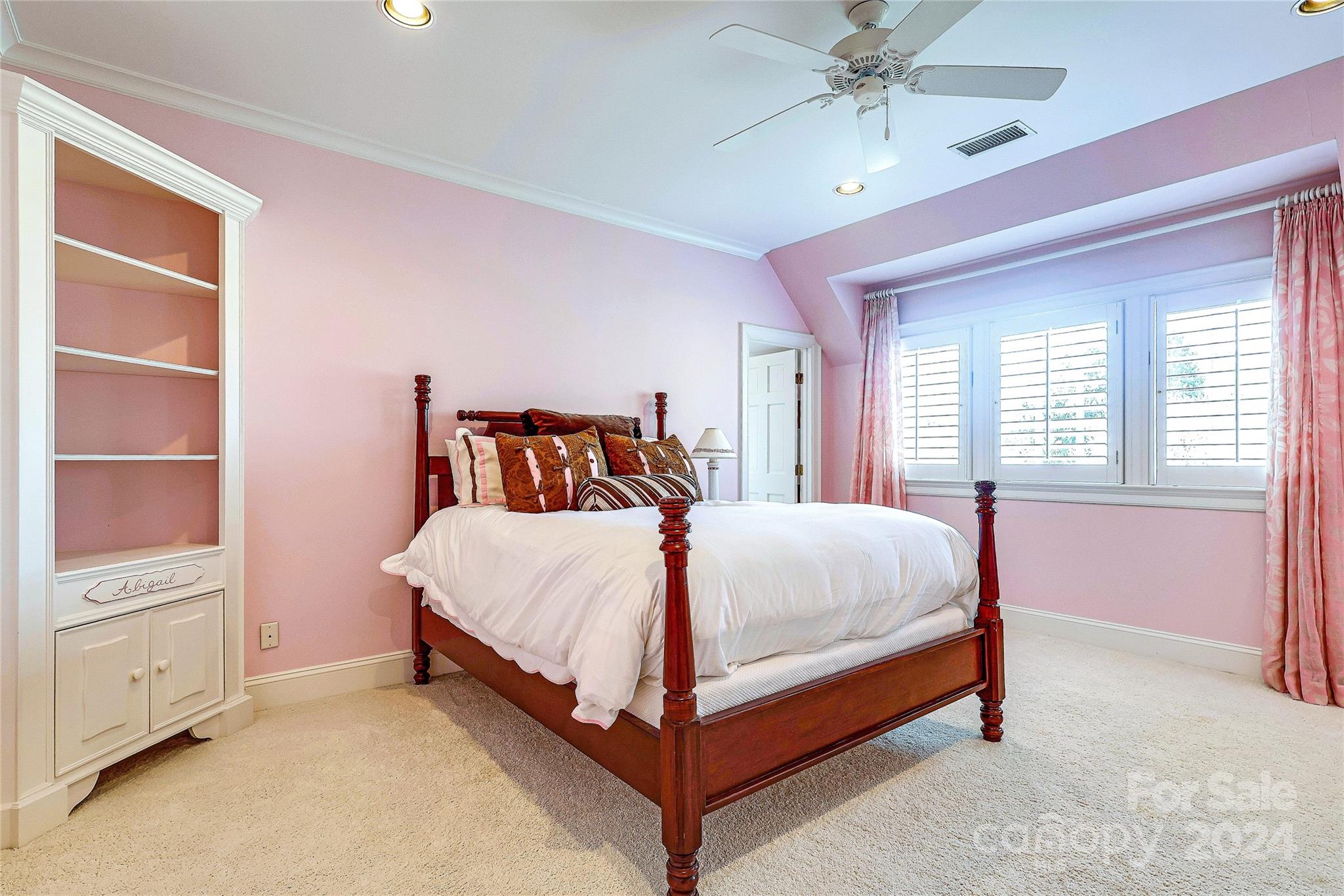 219 Cherokee Road Charlotte, NC 28207 - Photo 30 of 48 Gallery Image 30