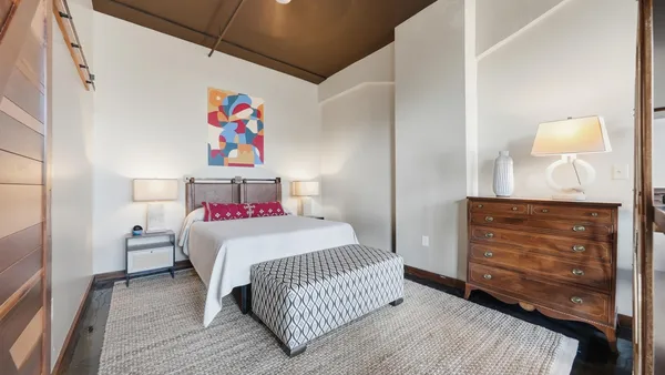 $1,997 | 1301 Market Street, Unit 209, Chattanooga, TN 37402