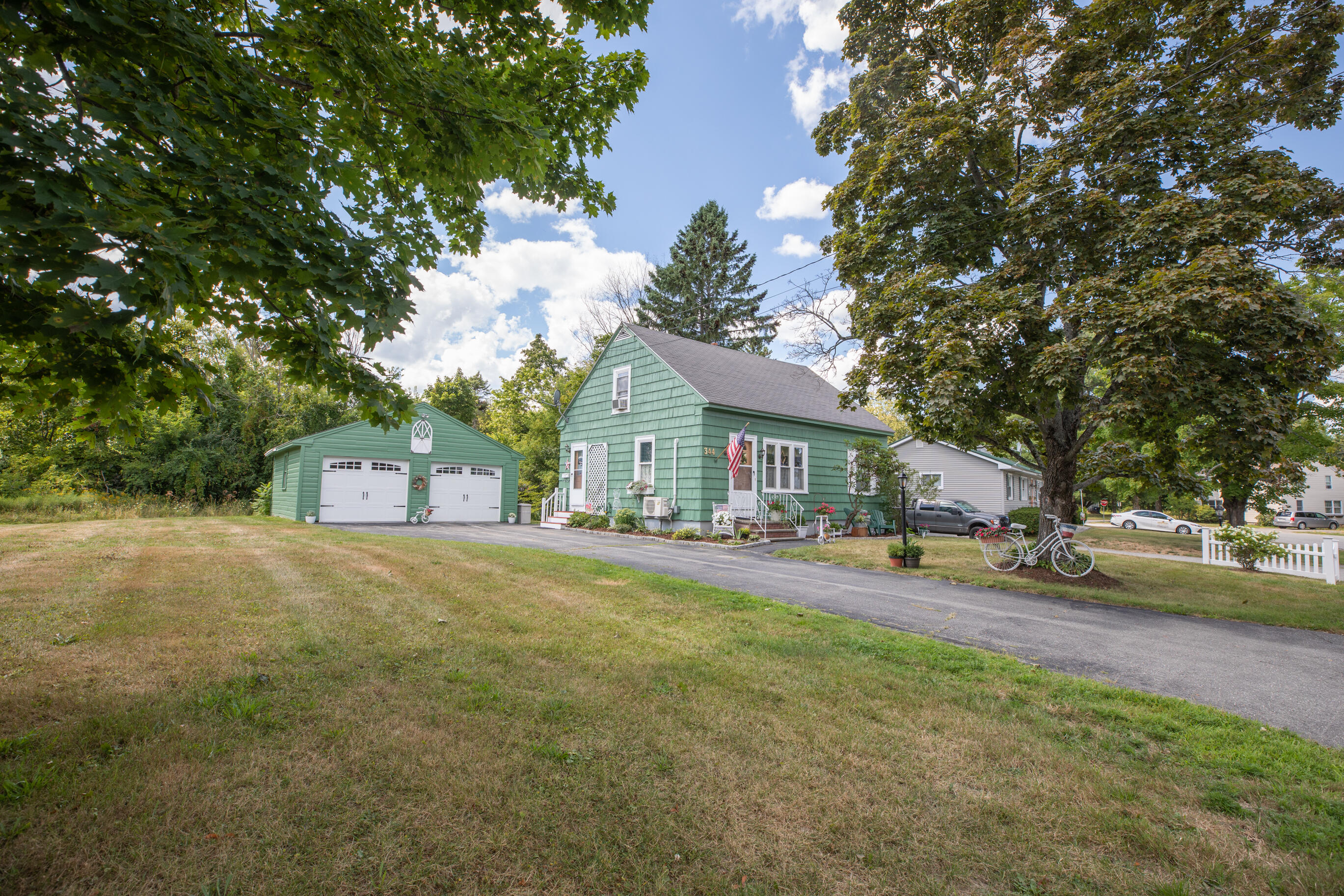 344 Maple Street Bangor, ME 04401 - Photo 1 of 41 344MaplestBangor_Aug_2022-49