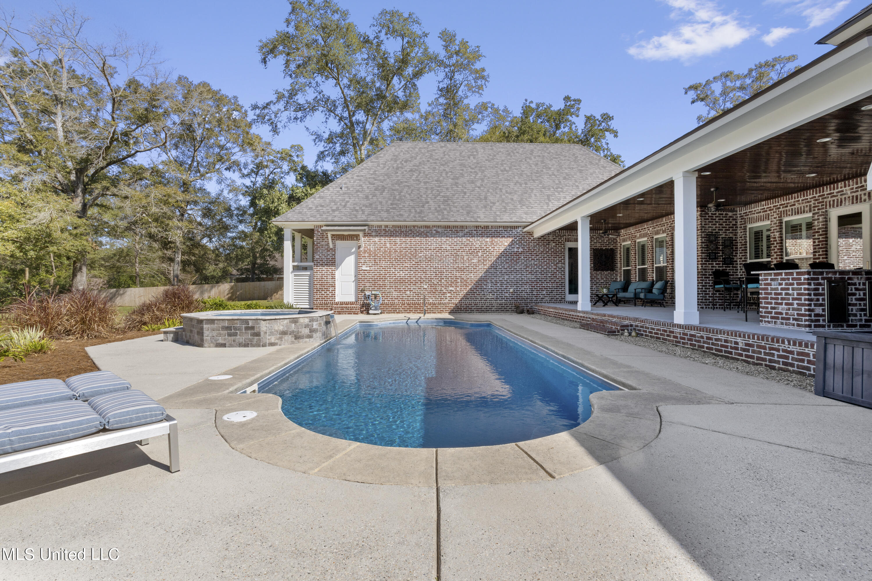 14642 North Swan Road Gulfport, MS 39503 - Photo 54 of 61 058