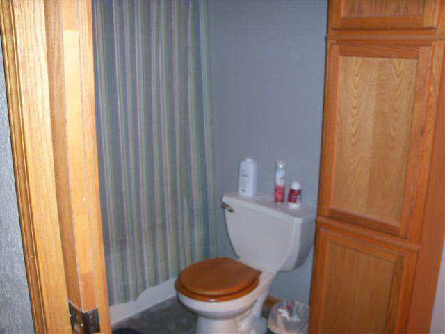 8454 East Hatchery Road Syracuse, IN 46567 - Photo 16 of 21 Gallery Image 16