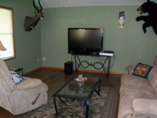 8454 East Hatchery Road Syracuse, IN 46567 - Photo 3 of 21 Gallery Image 3