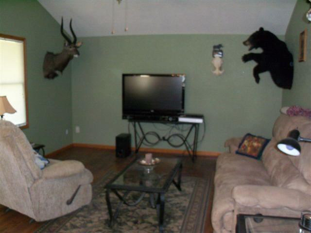 8454 East Hatchery Road Syracuse, IN 46567 - Photo 4 of 21 Gallery Image 4