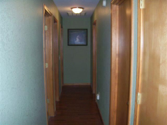 8454 East Hatchery Road Syracuse, IN 46567 - Photo 6 of 21 Gallery Image 6