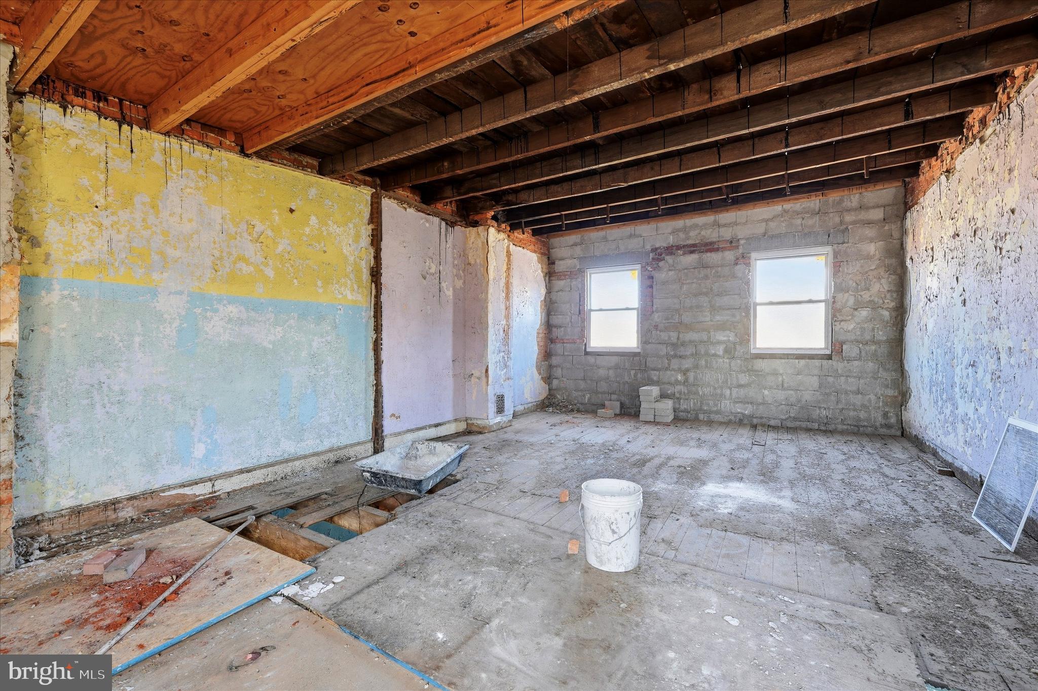 2010 Ellsworth Street Philadelphia, PA 19146 - Photo 14 of 25