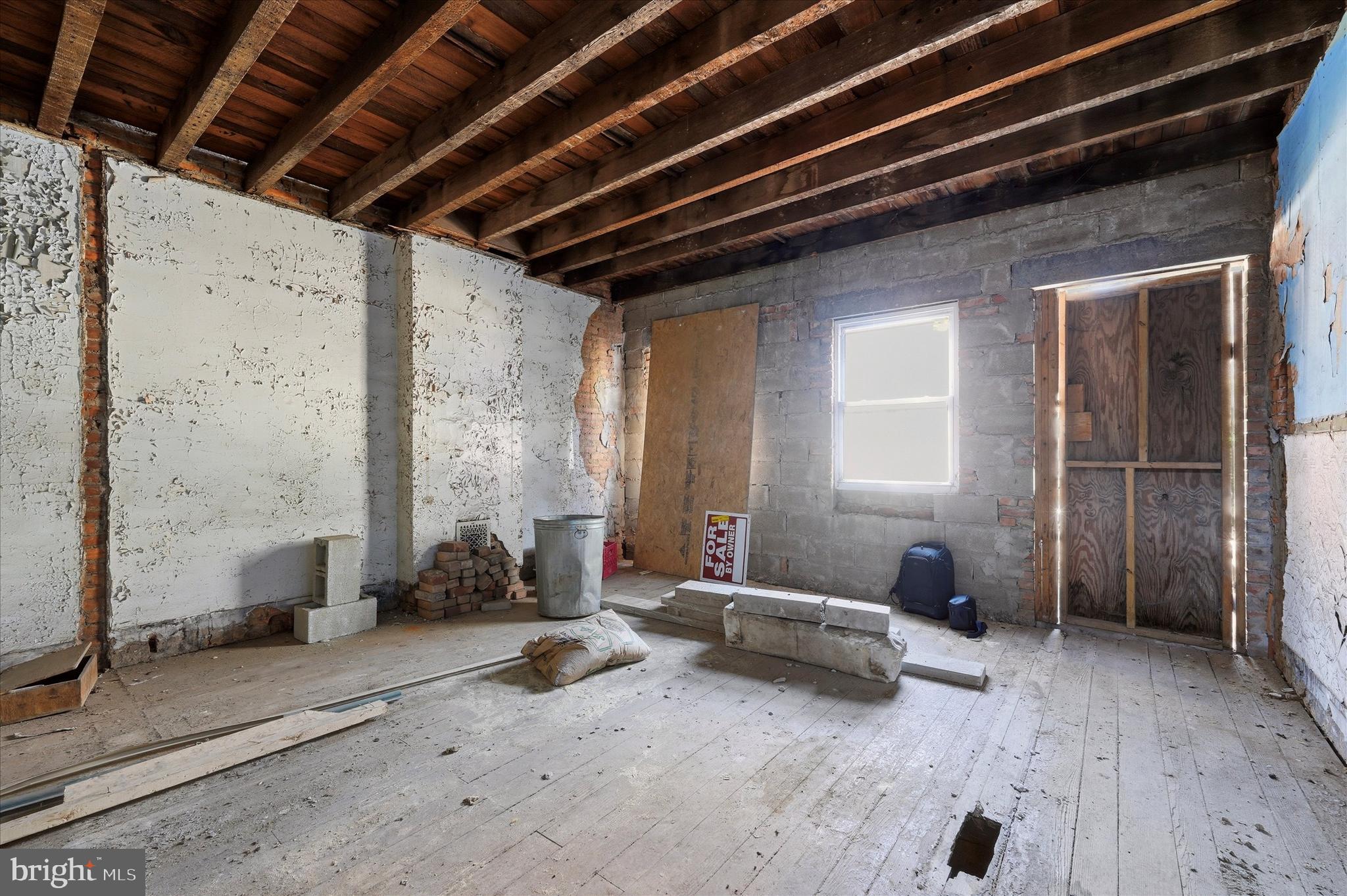 2010 Ellsworth Street Philadelphia, PA 19146 - Photo 5 of 25