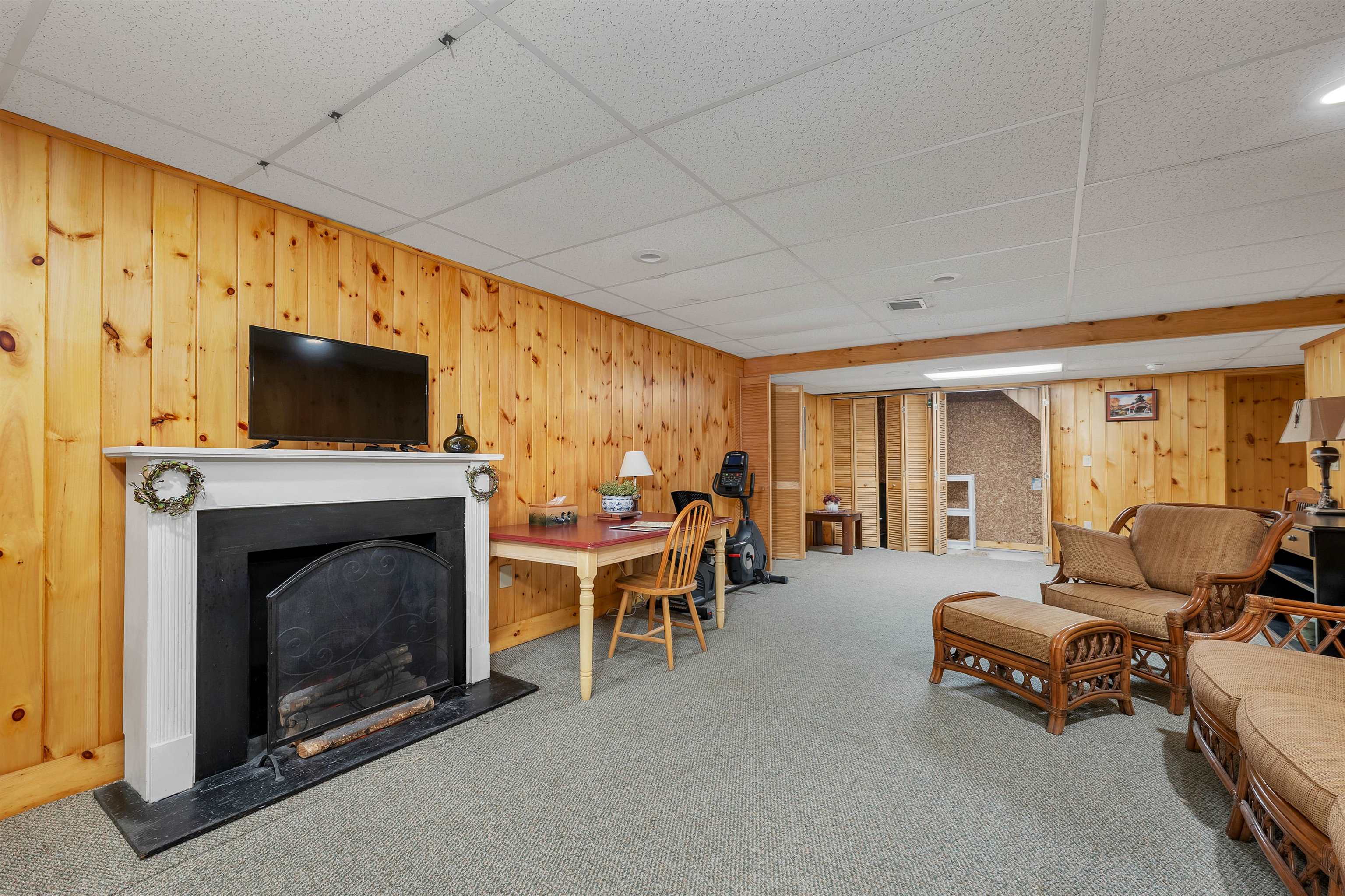 3 Schoolhouse Road Tuftonboro, NH 03816 - Photo 33 of 40 Gallery Image 33