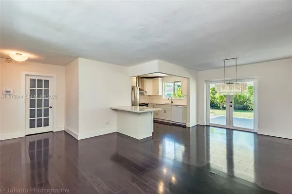 $2,925 | 8871 Northwest 15th Street, Pembroke Pines, FL 33024
