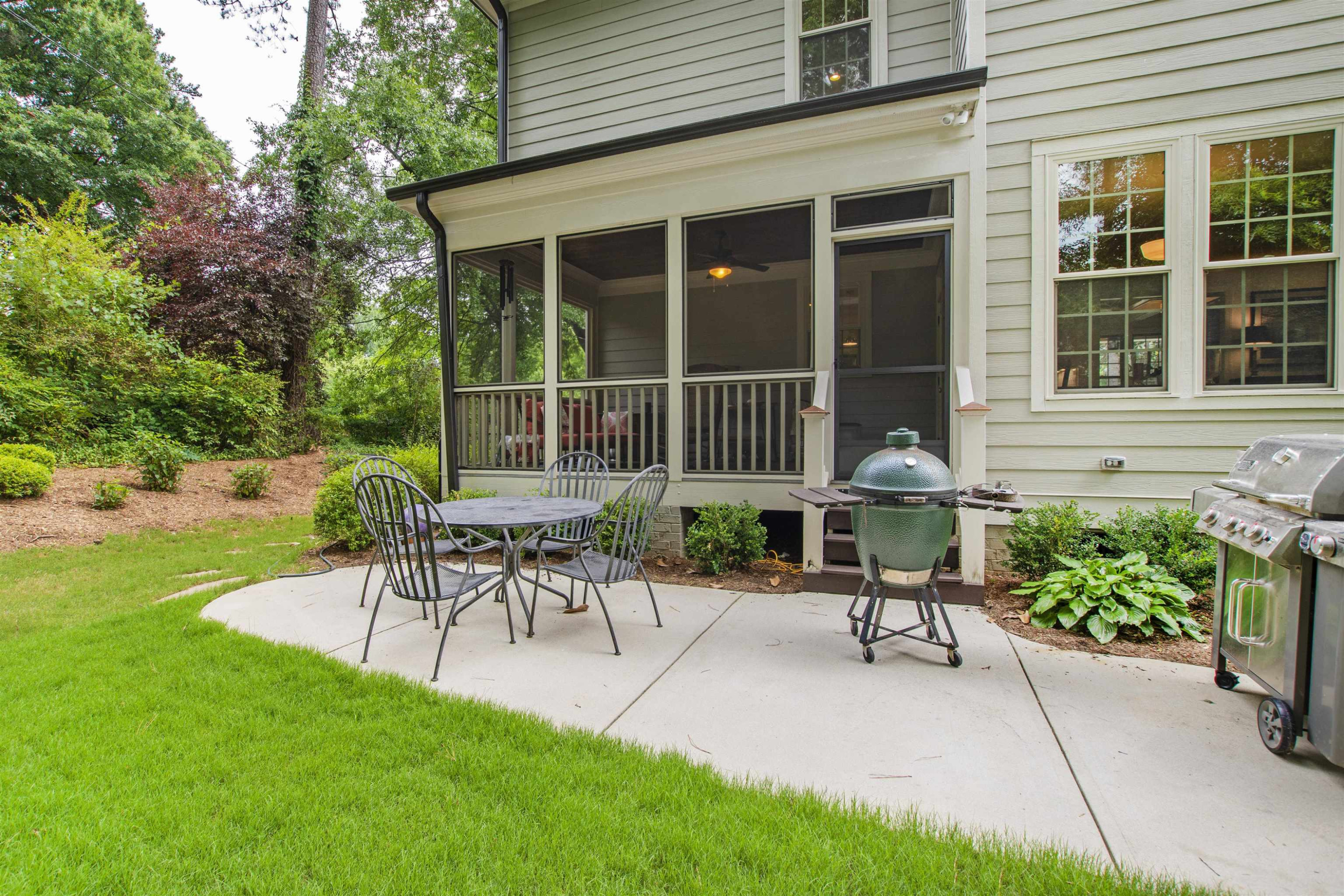 3205 Plantation Road Raleigh, NC 27609 - Photo 37 of 39 Photo 44