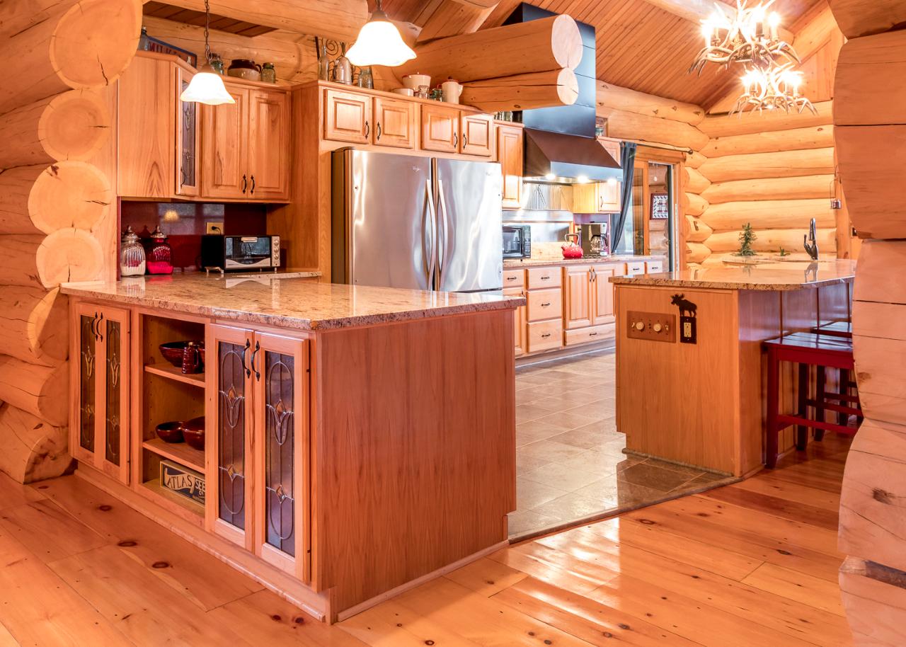 3058 North Carpenter Lake Road Eagle River, WI 54521 - Photo 3 of 31 Gallery Image 3