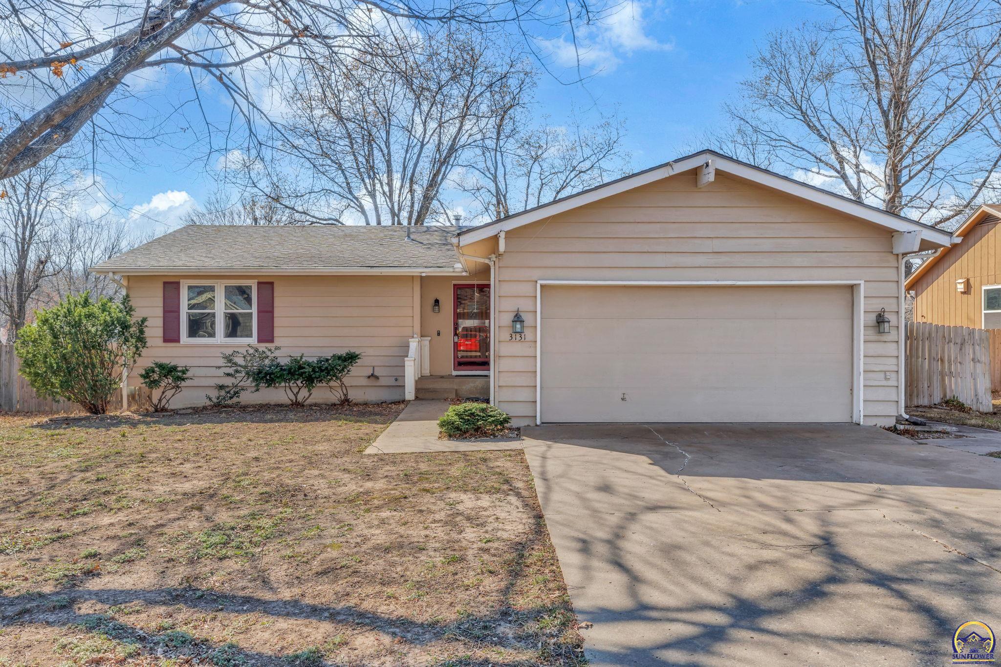 3131 Southwest Belle Avenue Topeka, KS 66614 - Photo 1 of 40
