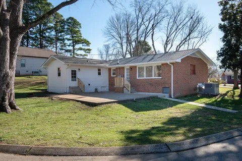 $437,500 | 201 Porter Circle, Columbia, TN 38401