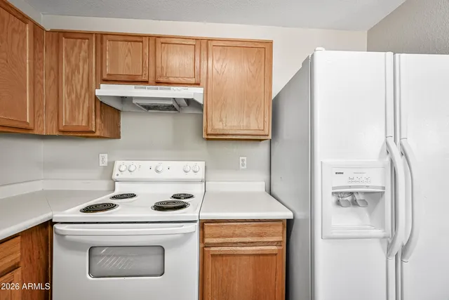 $2,200 | 625 South Heritage Drive, Gilbert, AZ 85296