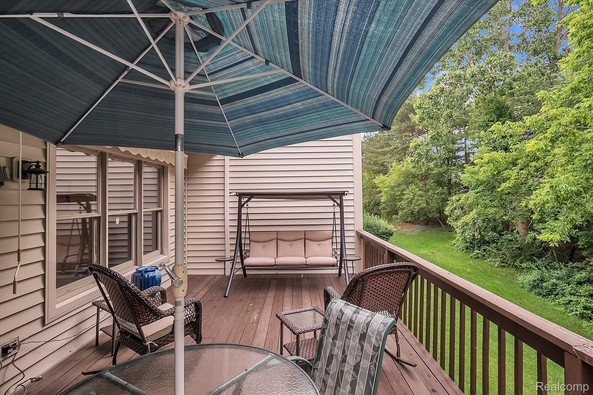 776 Ridgeside Drive, Unit 30 Milford, MI 48381 - Photo 51 of 57 51-776 Ridgeside Dr-Windowstill Real Estate Photography-51.jpg