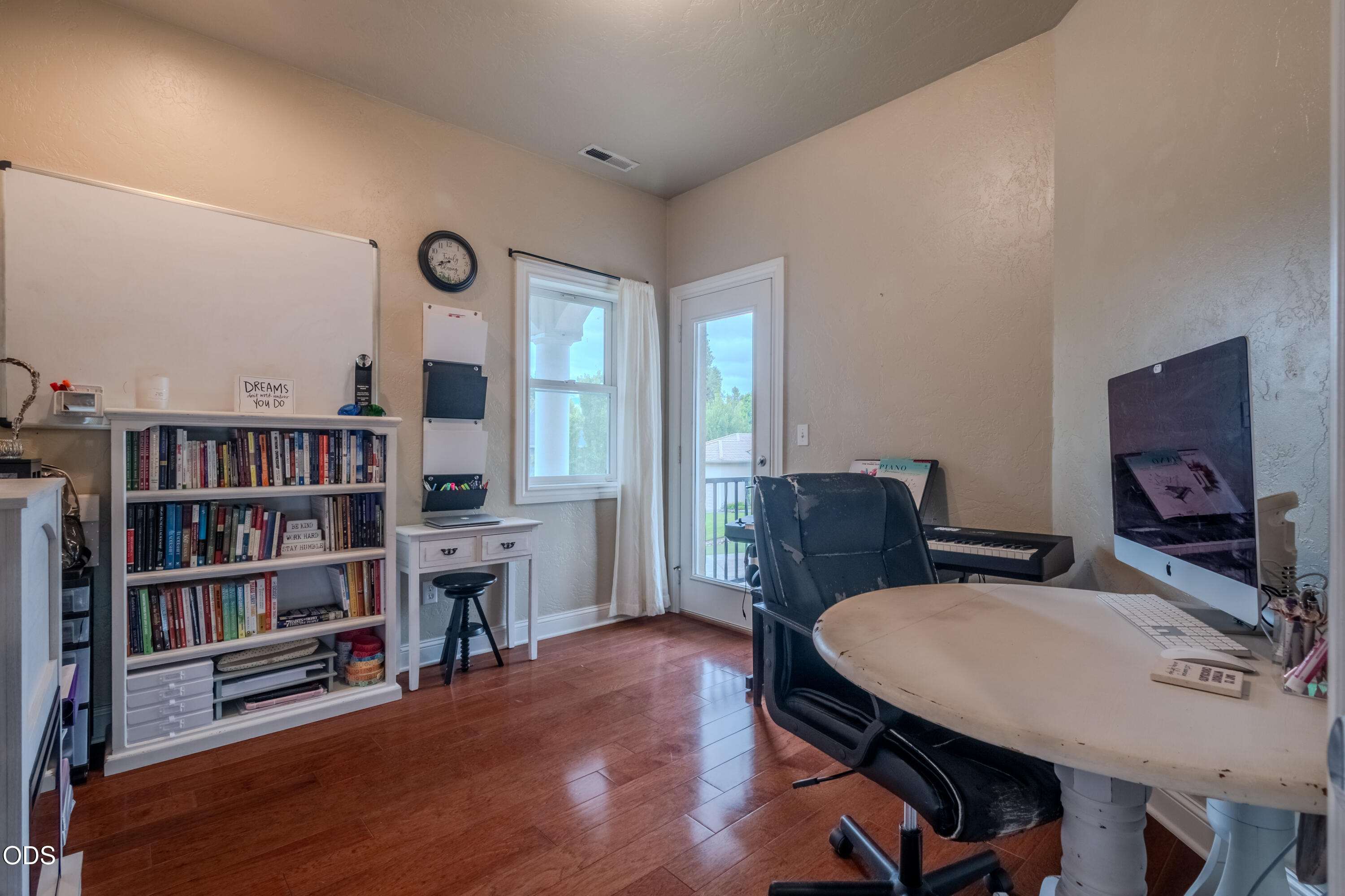 2401 Fox Run Medford, OR 97504 - Photo 25 of 57