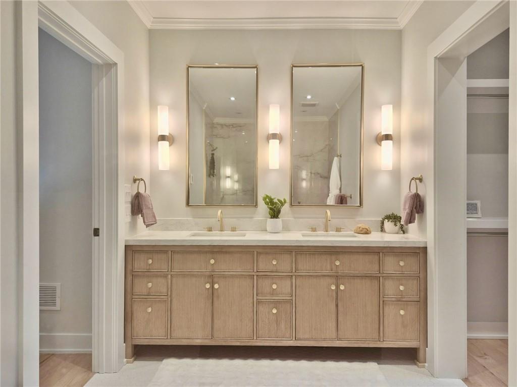212 South Mathilda Street Pittsburgh, PA 15224 - Photo 24 of 38 a bathroom with a granite countertop sink double and mirror