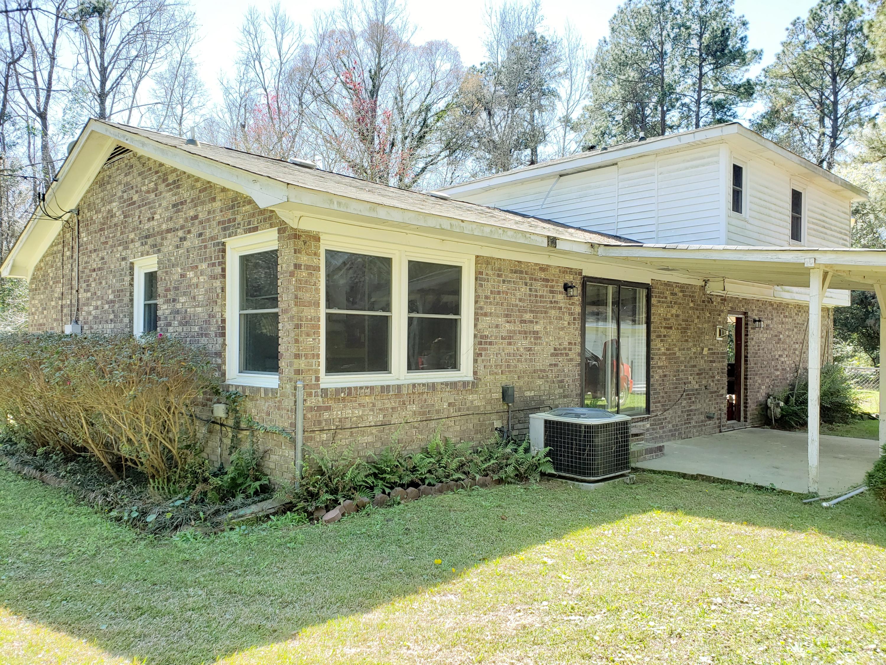 118 Spring Street Summerville, SC 29485 - Photo 33 of 35 20190307_132118