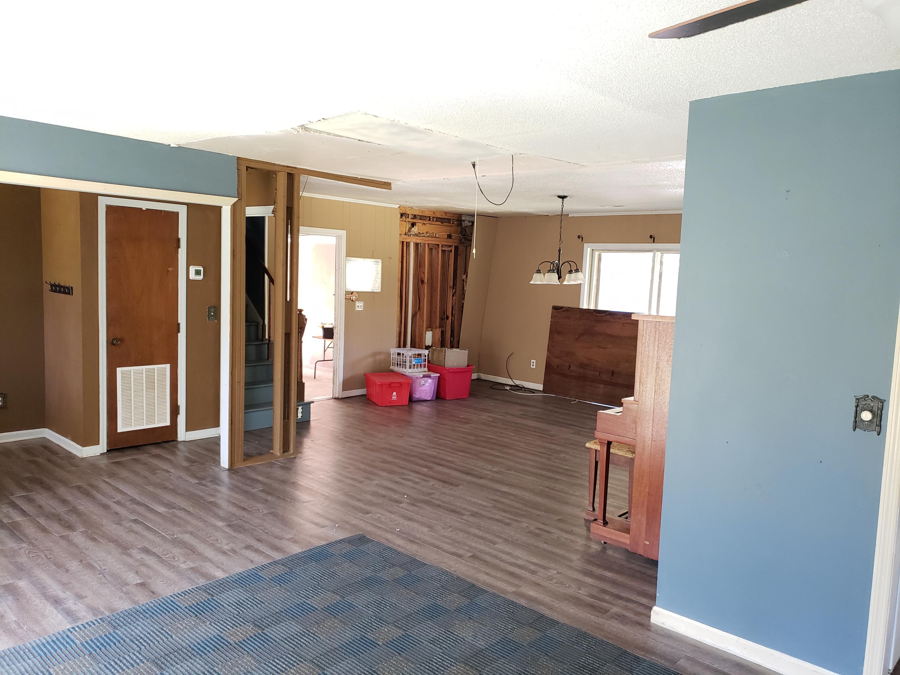 118 Spring Street Summerville, SC 29485 - Photo 10 of 35 20190307_131222