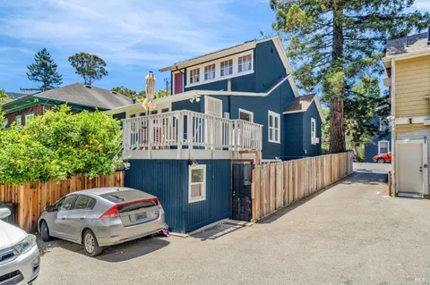 $949,000 | 215 Tunnel Avenue, Richmond, CA 94801