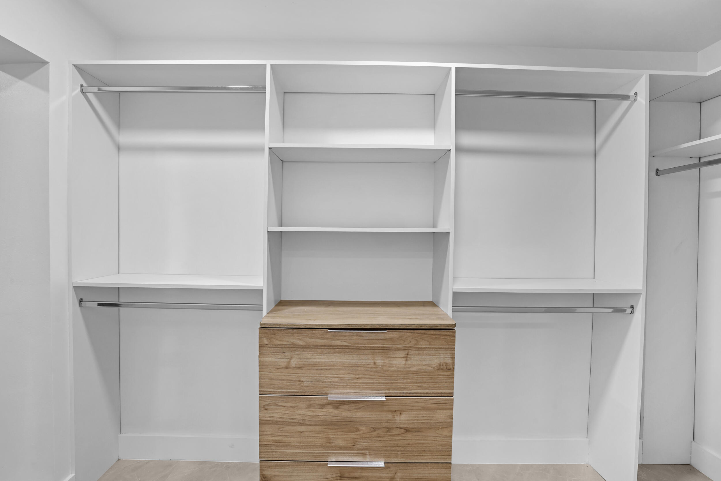 7571 Estrella Circle Boca Raton, FL 33433 - Photo 33 of 65 Primary Closet