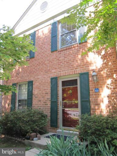 2183 Pond View Court Reston, VA 20191 - Photo 1 of 14 Beautiful Curb Appeal!