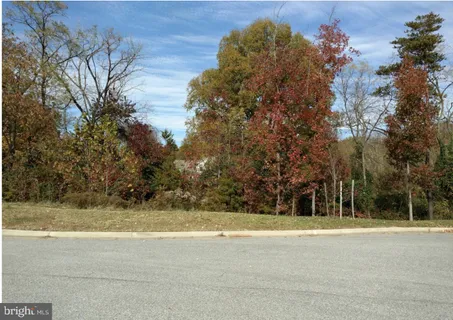 $180,000 | 703 Moyer Court, Fort Washington, MD 20744