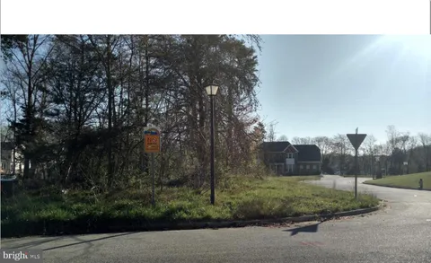 $180,000 | 703 Moyer Court, Fort Washington, MD 20744
