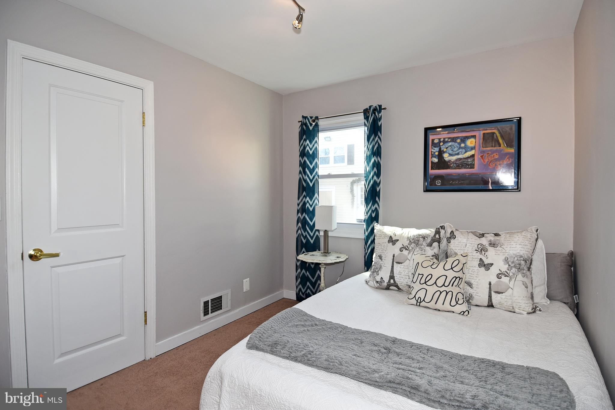 7432 Muncaster Mill Road Gaithersburg, MD 20877 - Photo 12 of 30 Bedroom