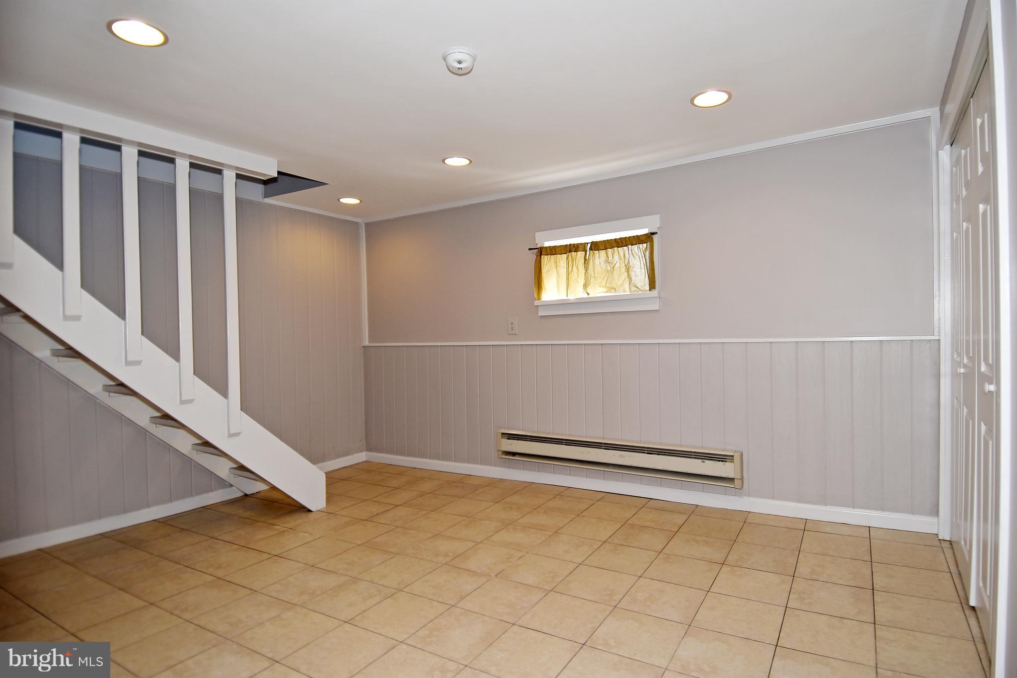 7432 Muncaster Mill Road Gaithersburg, MD 20877 - Photo 21 of 30 Interior (General)