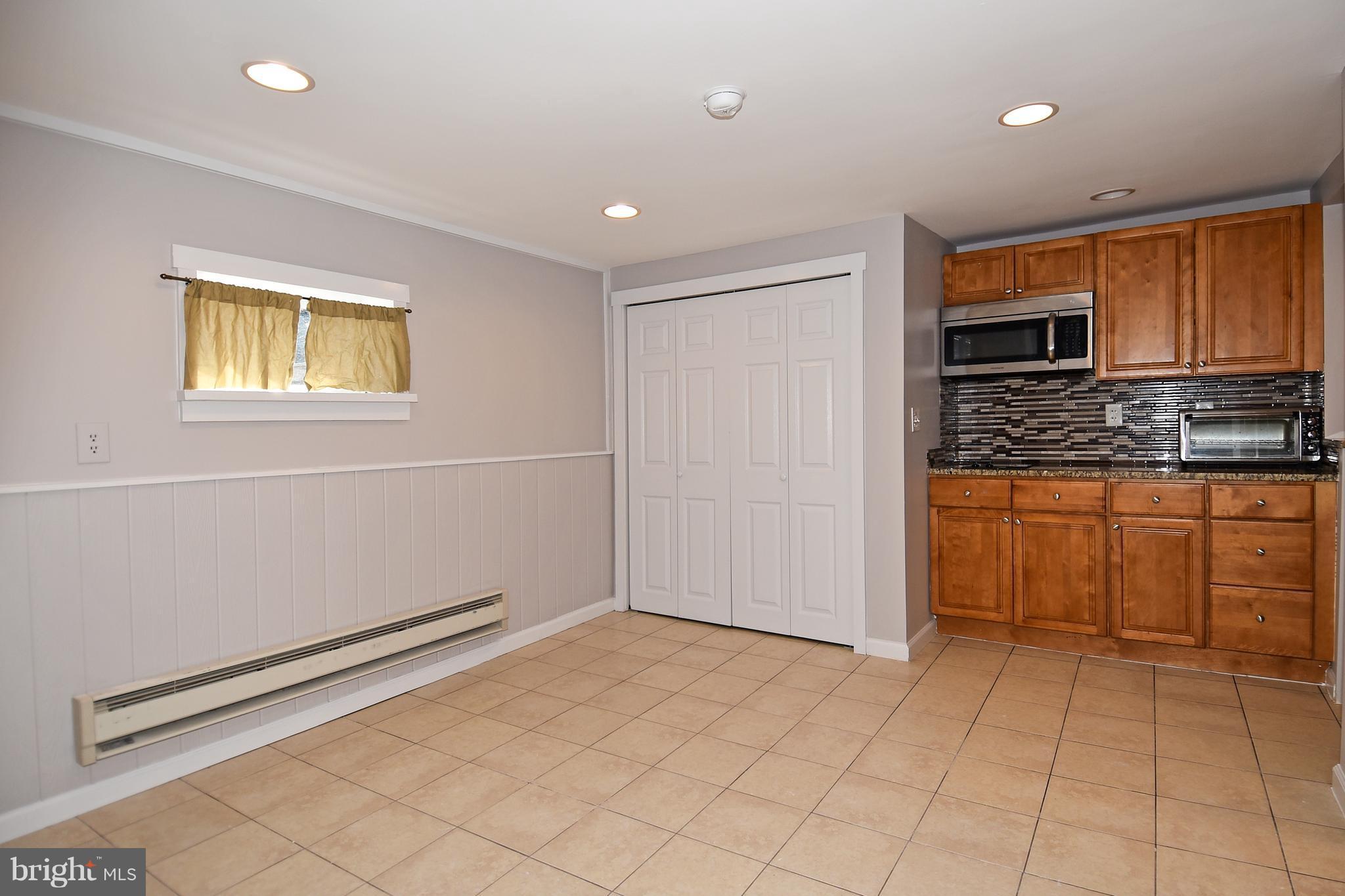 7432 Muncaster Mill Road Gaithersburg, MD 20877 - Photo 22 of 30 Interior (General)