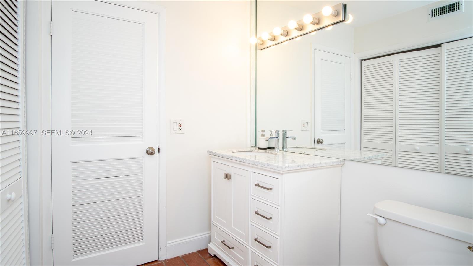 4020 Southwest 129th Avenue Miami, FL 33175 - Photo 19 of 27 Photo 19