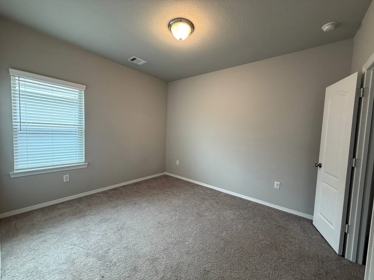 20023 Tuft Canyon Porter, TX 77365 - Photo 16 of 20 Third bedroom
