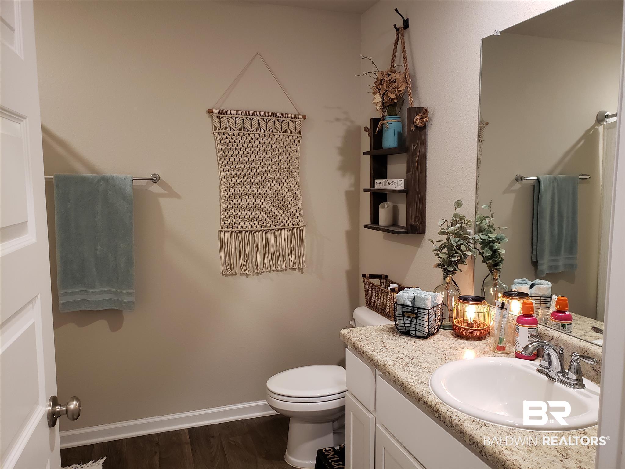 237 Rhineheart Lane Foley, AL 36535 - Photo 15 of 26 Bathroom 2