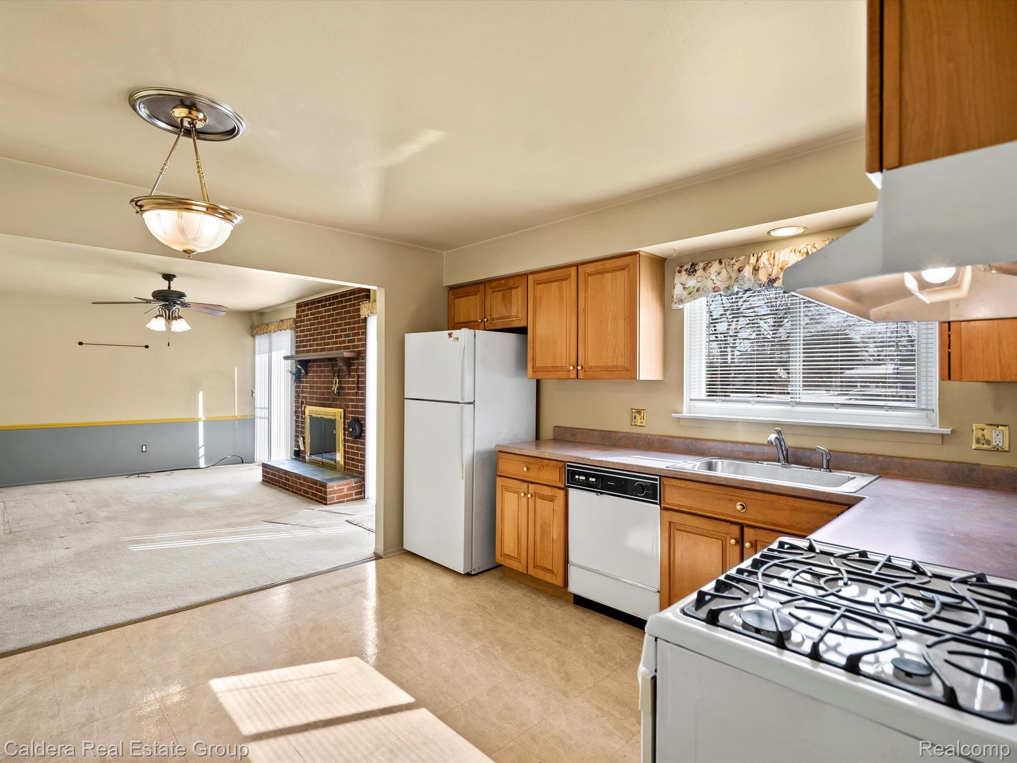 87 Carter Avenue Troy, MI 48098 - Photo 10 of 29