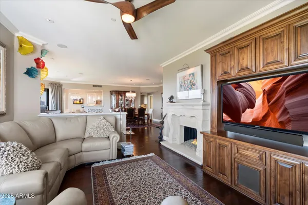 $1,450,000 | 1040 East Osborn Road, Unit 1801, Phoenix, AZ 85014