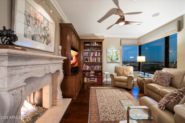 $1,450,000 | 1040 East Osborn Road, Unit 1801, Phoenix, AZ 85014