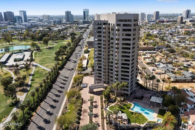 $1,450,000 | 1040 East Osborn Road, Unit 1801, Phoenix, AZ 85014