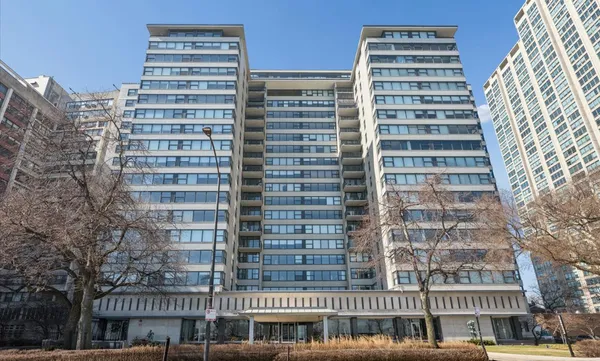 $335,000 | 3430 North Lake Shore Drive, Unit 16L, Chicago, IL 60657