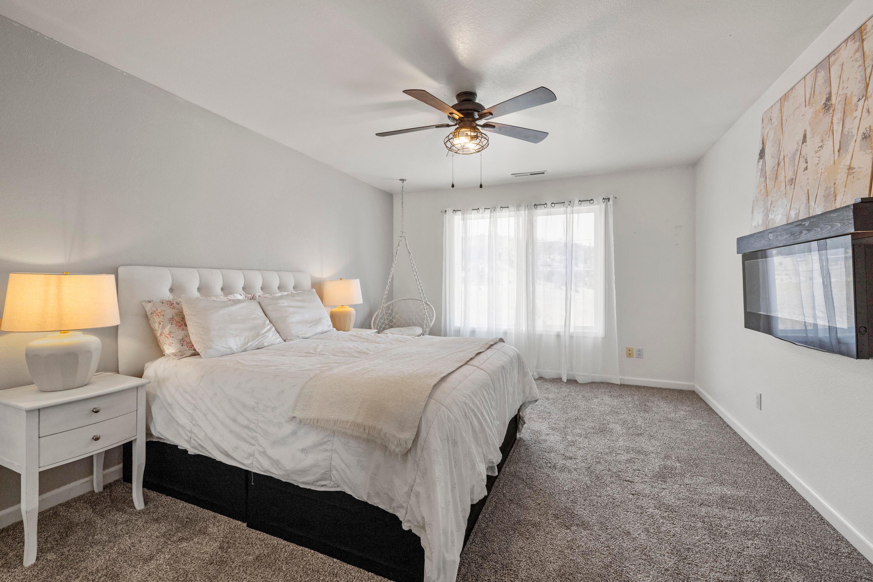 3808 Old Fort Road Klamath Falls, OR 97601 - Photo 55 of 120 upstair bedroom