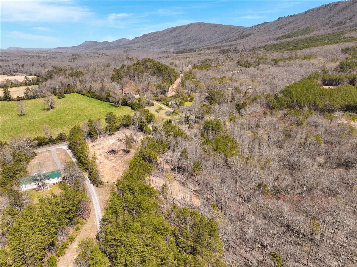 190 Camp Agape Road Benton, TN 37307 - Photo 7 of 18 Gallery Image 7