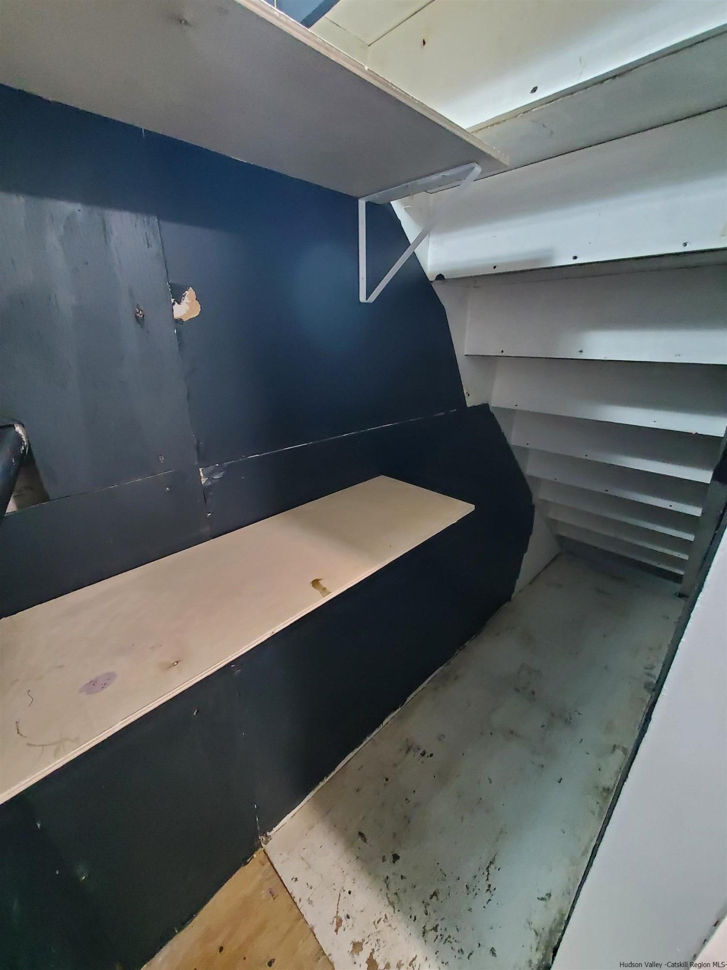 326 Boulevard Kingston, NY 12401 - Photo 17 of 35 a view of entryway