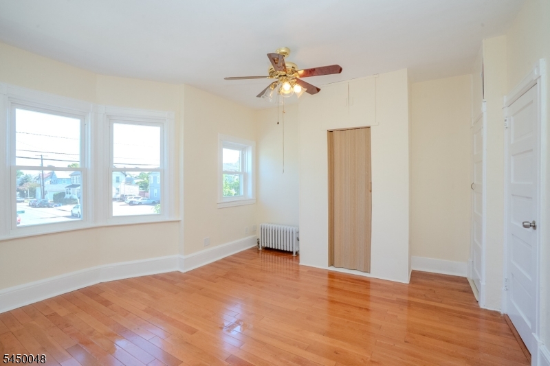 55 Thompson Street Raritan, NJ 08869 - Photo 17 of 31 Gallery Image 17
