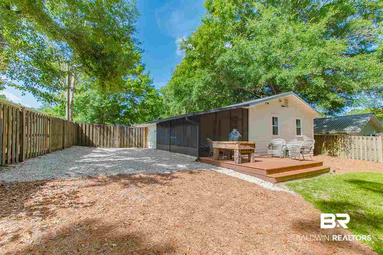 419 Rosa Avenue Fairhope, AL 36532 - Photo 29 of 33