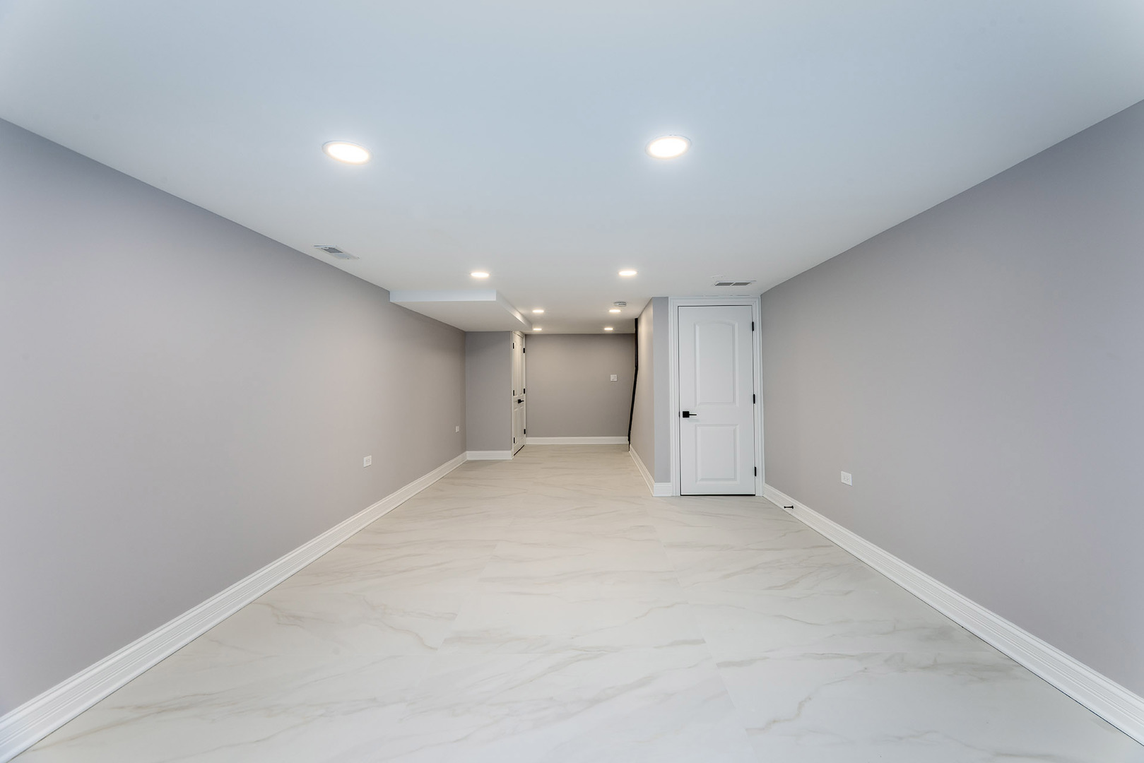 4955 North Delphia Avenue Norridge, IL 60706 - Photo 24 of 36 a view of an empty room