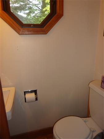 64 Sunset Road Arlington, MA 02474 - Photo 8 of 25 Gallery Image 8