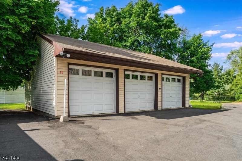 11 Alps Road Wayne, NJ 07470 - Photo 27 of 37