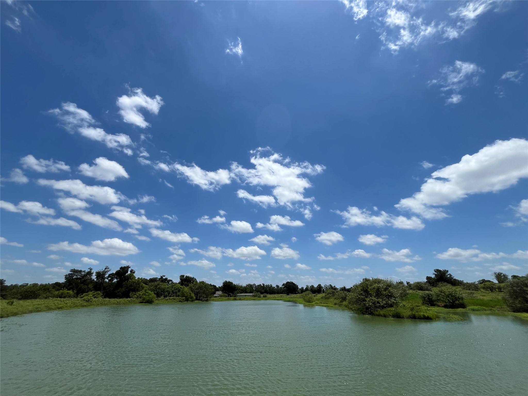 1018 Red Town Road Elgin, TX 78621 - Photo 2 of 21 Gallery Image 2