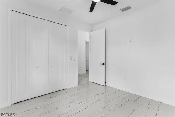 $2,500 | 4112 2nd Street Southwest, Lehigh Acres, FL 33976